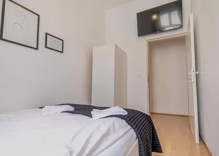 Modern Private In Shared Near Stadthalle Apartamento *