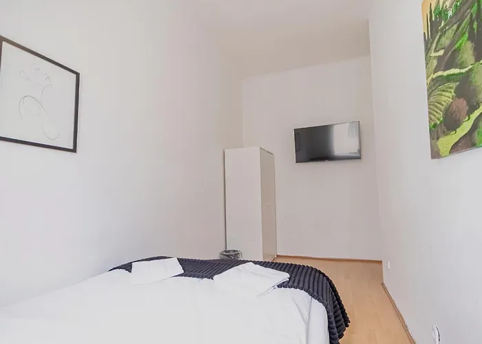 Modern Private In Shared Near Stadthalle * Viena
