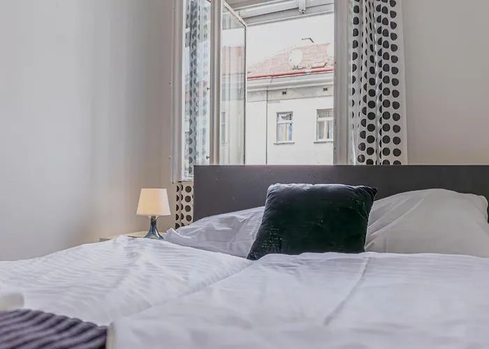 Modern Private In Shared Near Stadthalle * Viena