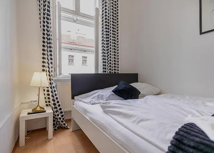 Apartamento Modern Private In Shared Near Stadthalle Viena