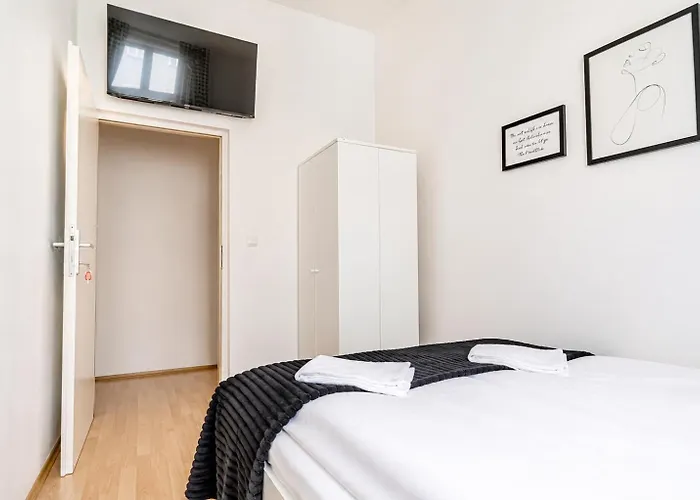 Apartamento Modern Private In Shared Near Stadthalle