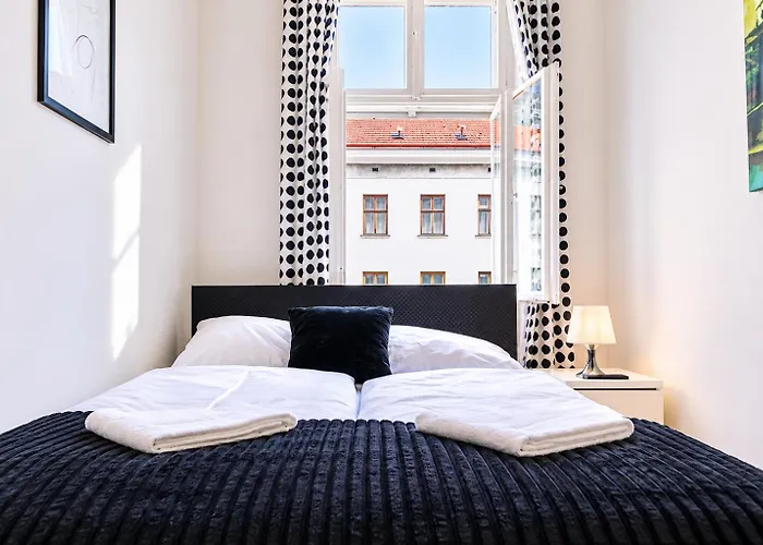 Modern Private In Shared Near Stadthalle *