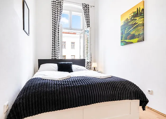 Modern Private In Shared Near Stadthalle Viena