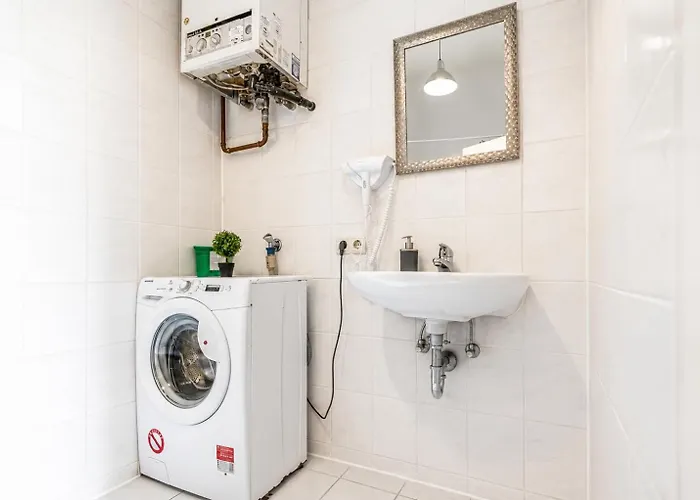 Modern Private In Shared Near Stadthalle * Viena