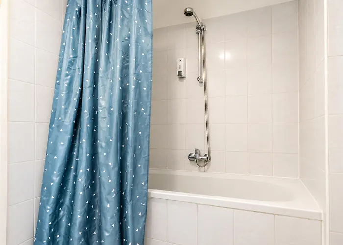 Modern Private In Shared Near Stadthalle Apartamento *